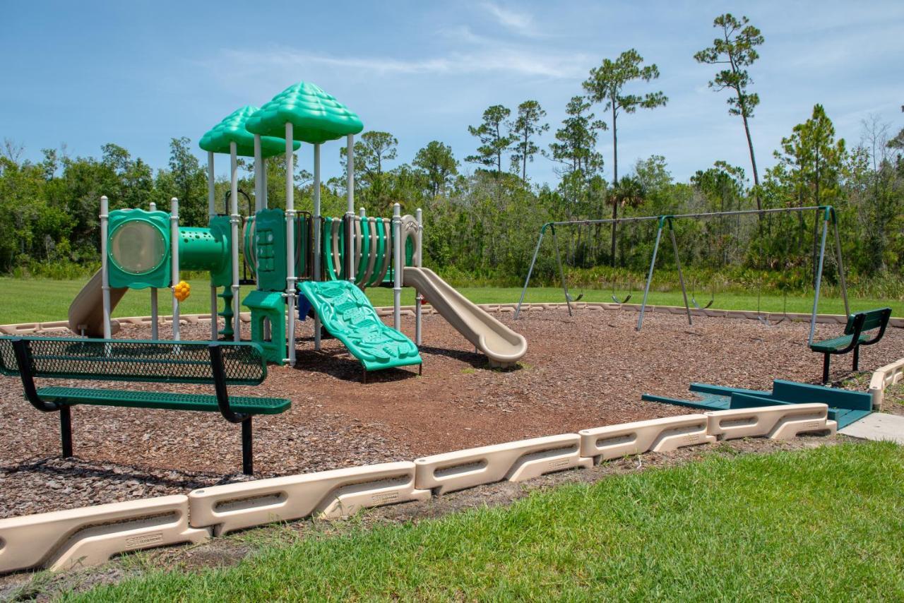 Spacious 4 Bed Home Near Orlando Gated Pool Access 산퍼드 외부 사진