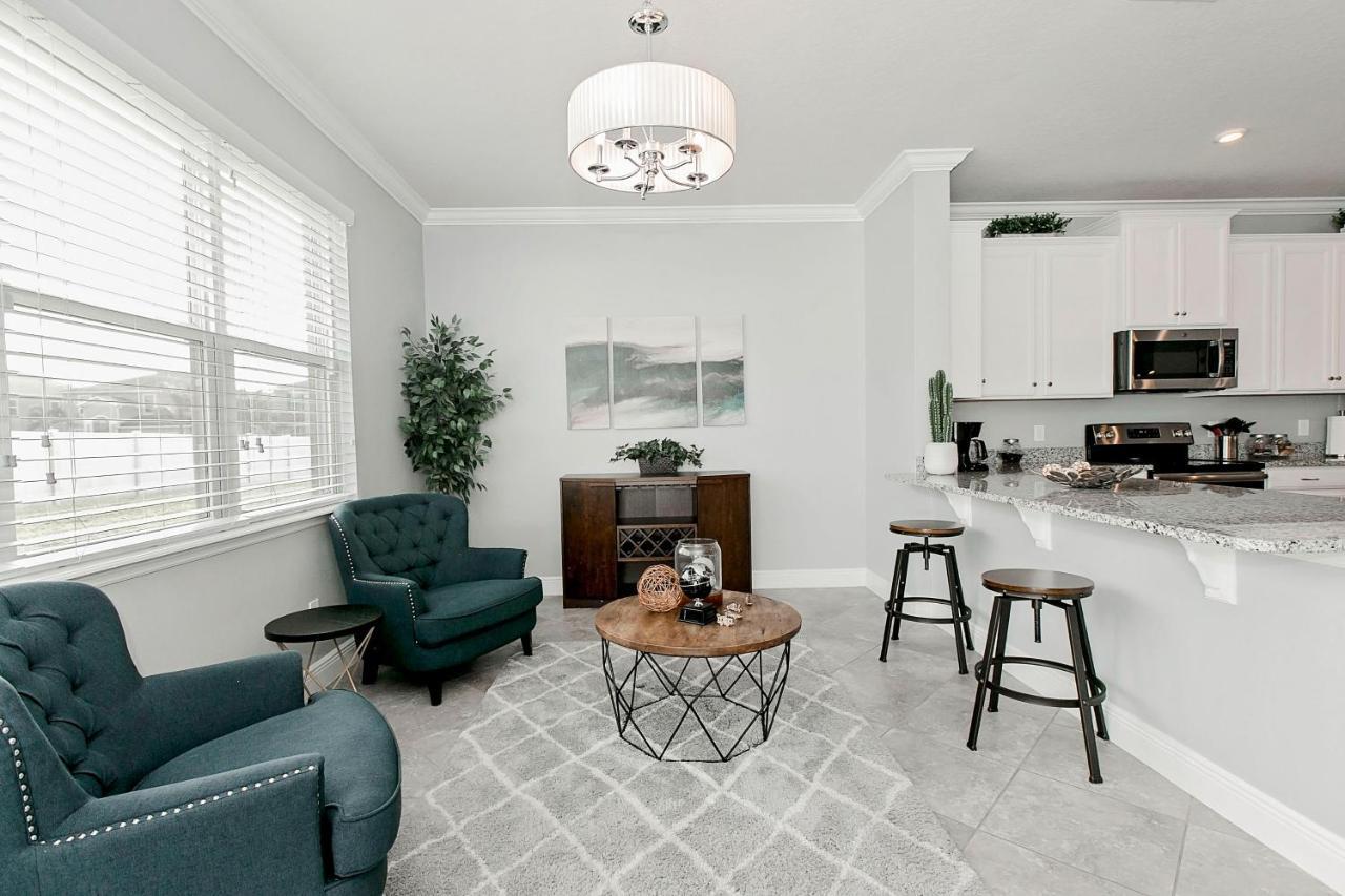Spacious 4 Bed Home Near Orlando Gated Pool Access 산퍼드 외부 사진