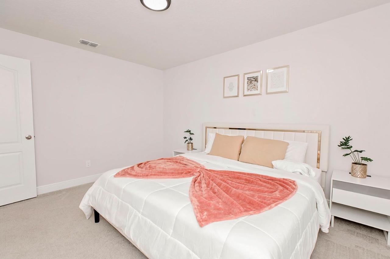 Spacious 4 Bed Home Near Orlando Gated Pool Access 산퍼드 외부 사진